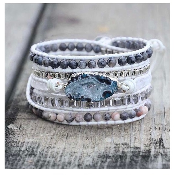 Moksha Boutique Jewelry - 💕Fashion which will captivate the publicWrap around bracelet.